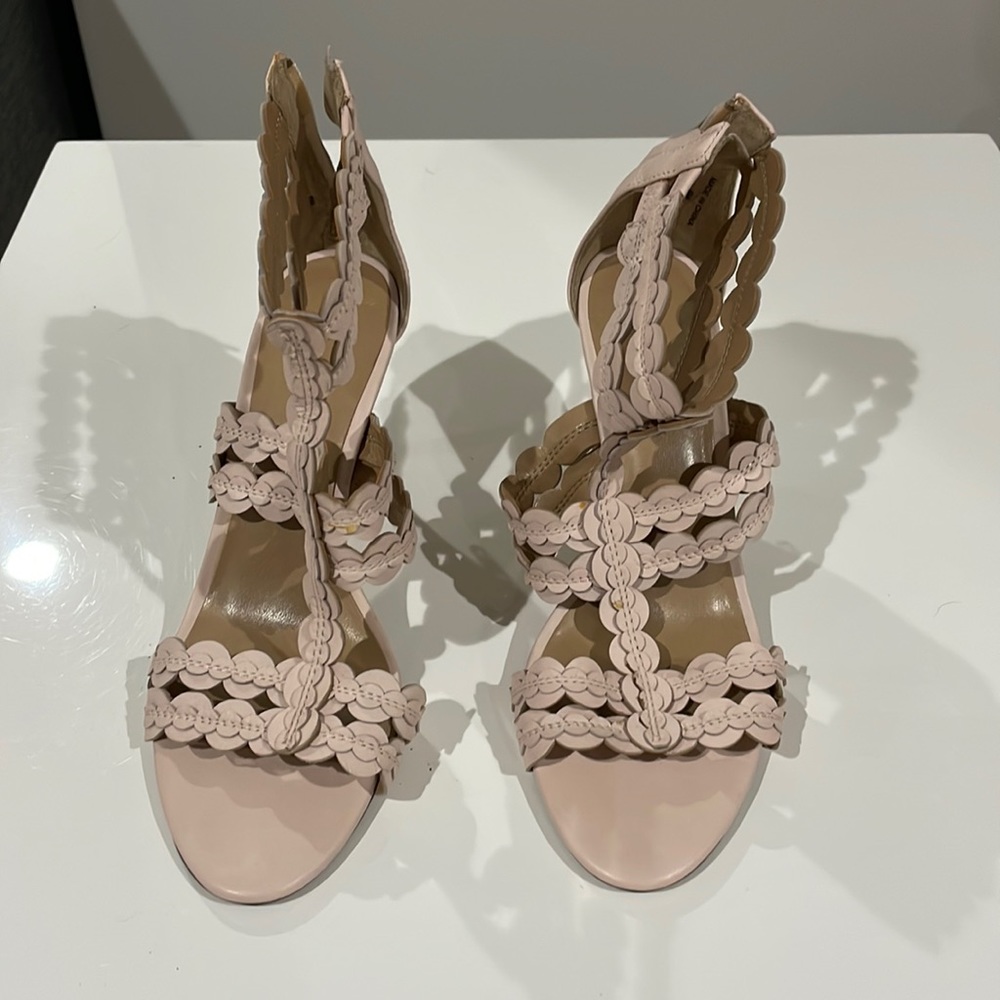 Banana Republic Heels